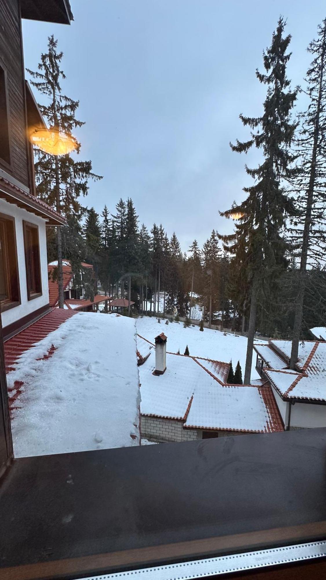 Апартаменти И Стаи За Гости "Алекс" Pamporovo Exterior photo